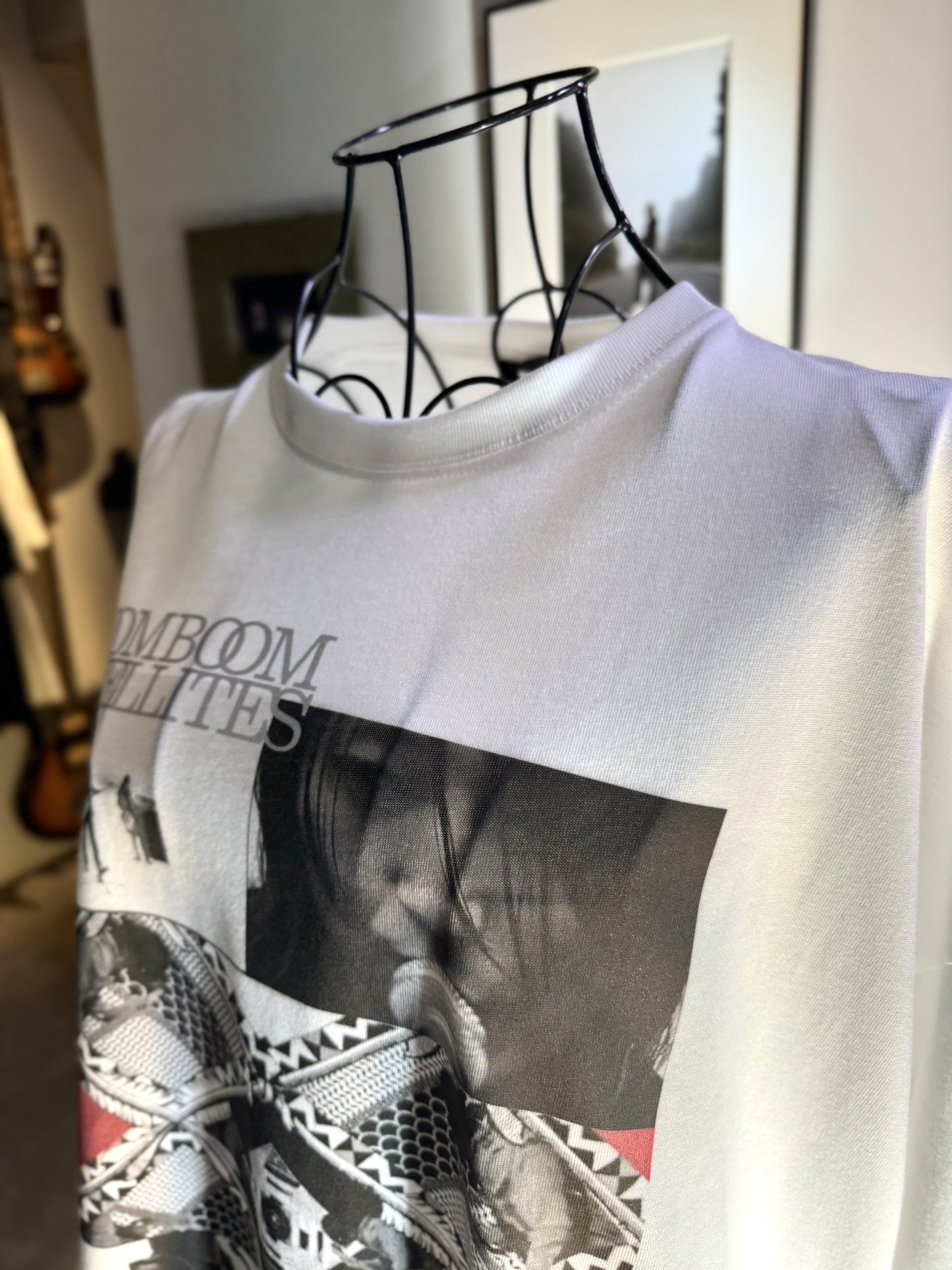 BOOM BOOM SATELLITES × THE SPELLBOUND “Kick it out” Memorial Tee【10/10公演後オンライン発売開始】