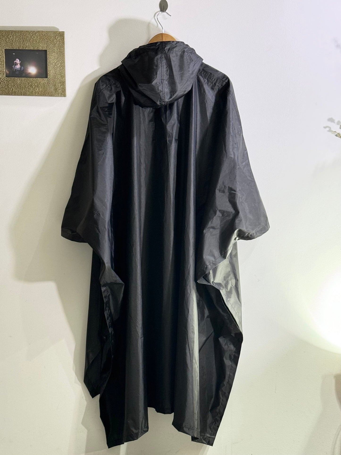 THE SPELLBOUND Rain Poncho