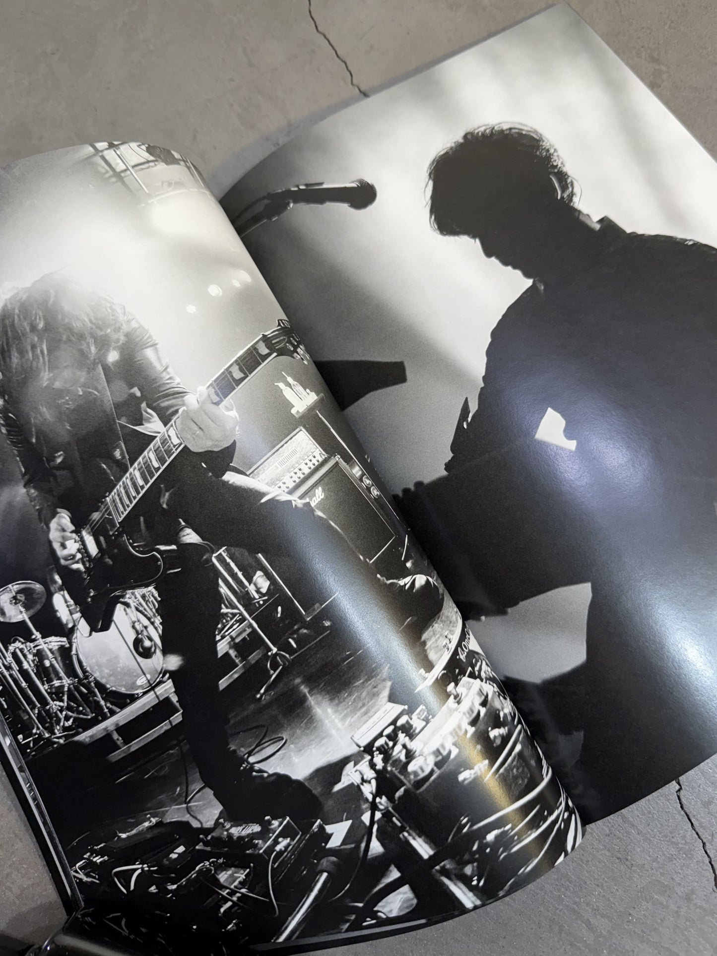 結成五周年記念写真集 “THE SPELLBOUND 2020-2025”